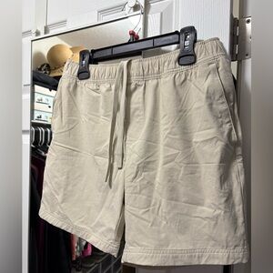 Apt. 9 Off-White Elastic Waist Shorts